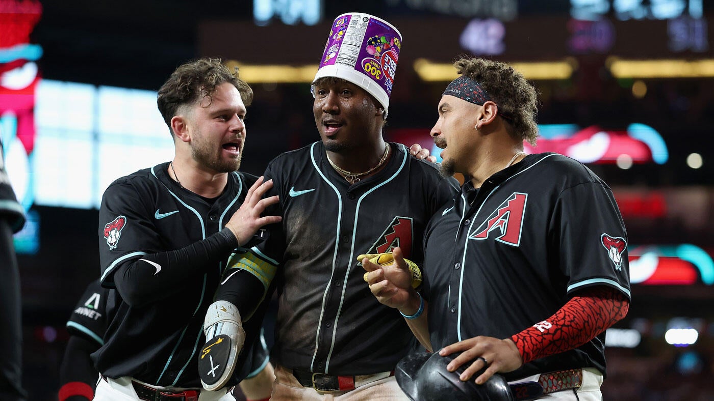 Diamondbacks rally to walk it off against the Padres with five runs in the ninth inning