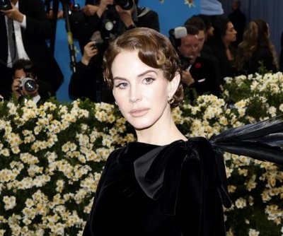 Famous birthdays for June 21: Lana Del Rey, Meredith Baxter