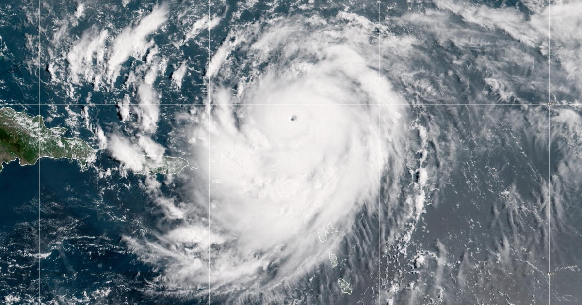 Hurricane Erin rapidly strengthens to Category 5 storm near the Caribbean