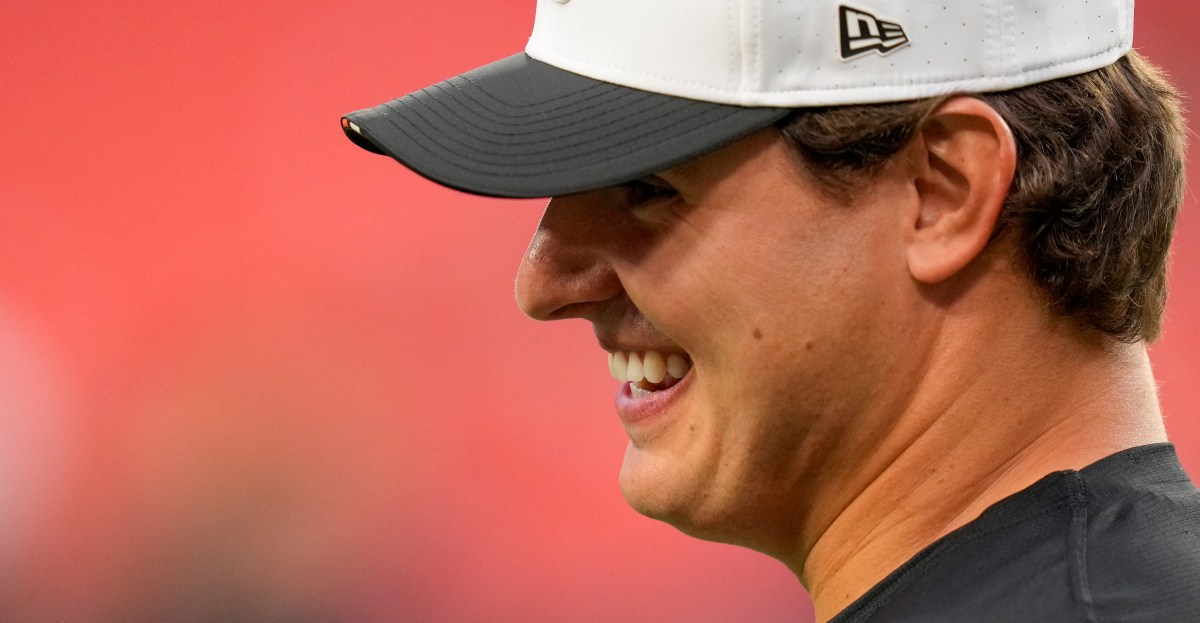 NFL contract news: Trey Hendrickson gets re-worked deal, Cowboys and Micah Parsons left in spotlight