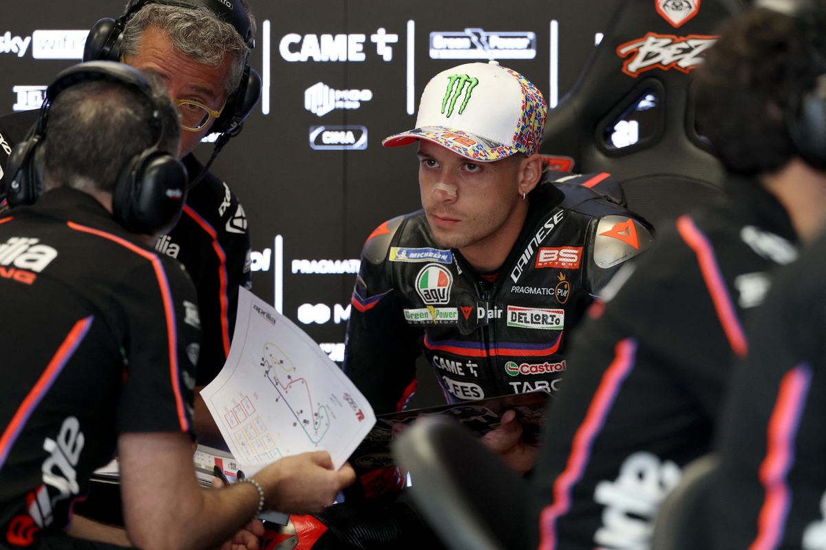 Marco Bezzecchi’s work ethic reminds Aprilia boss of Valentino Rossi