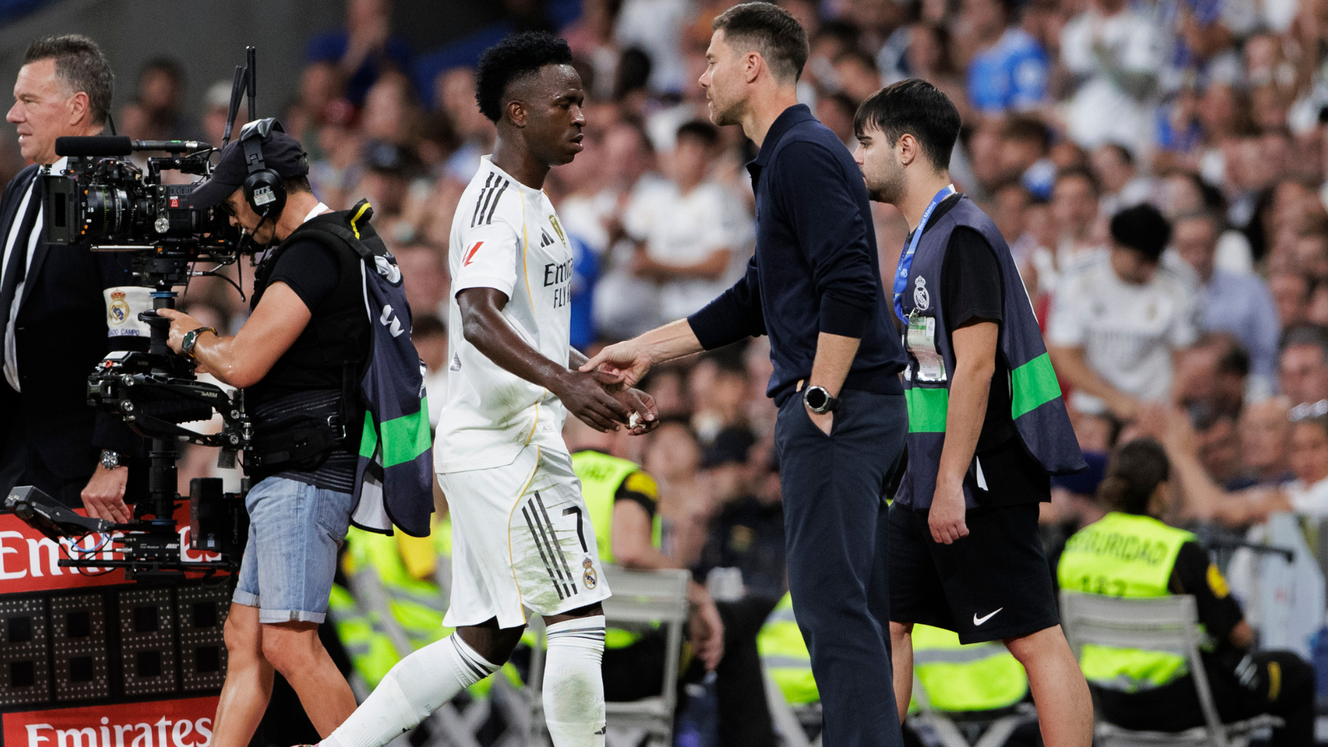 Real Madrid vs. Valencia live stream, where to watch LaLiga, odds: Vinicius Junior and Xabi Alonso make peace