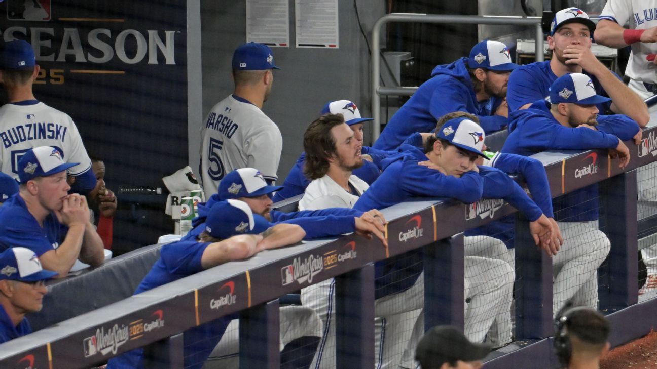 Jays feel sting of defeat as title slips from grasp