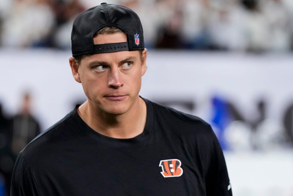 Ex-NFL QB Makes Bold Prediction About Joe Burrow As Bengals Superstar Nears Return From Injury