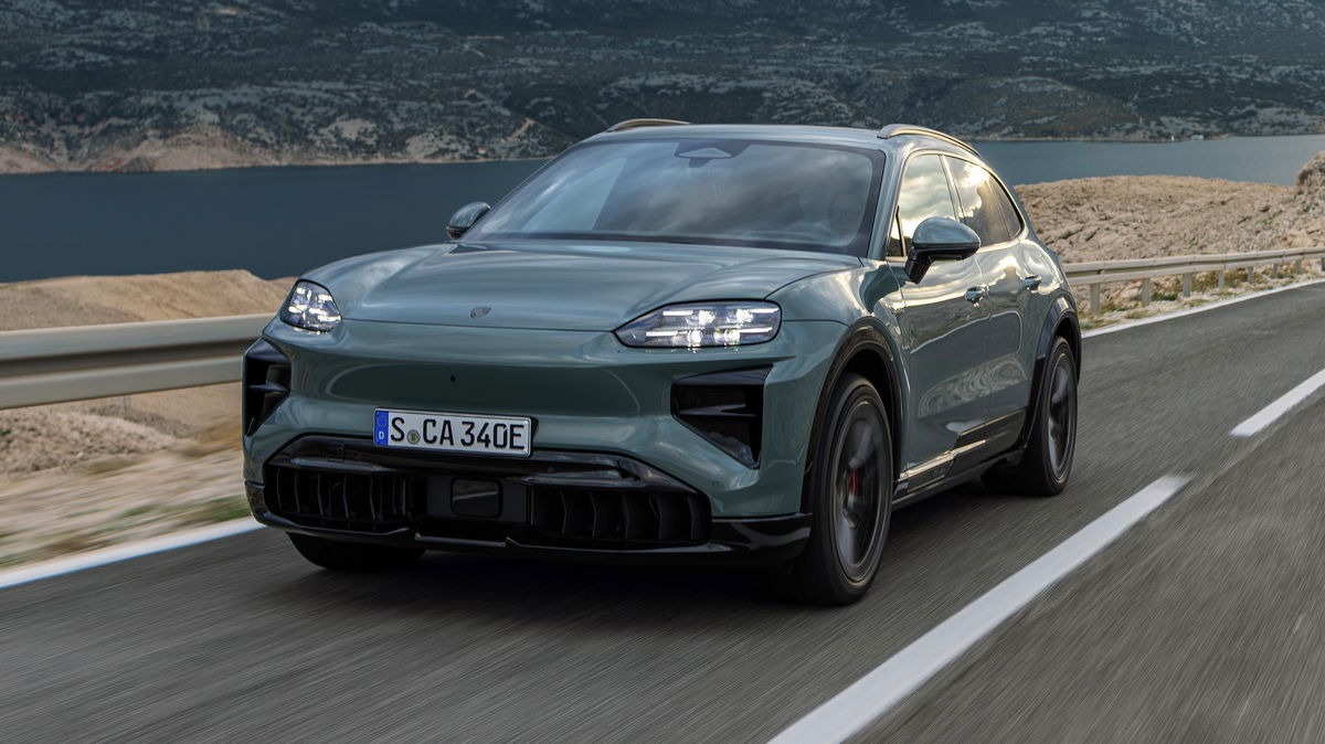 The All-Electric Porsche Cayenne Is Here With Up To 1140bhp
