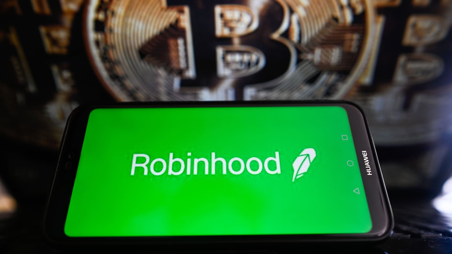 Robinhood shares head for brutal weekly loss as bitcoin, AI stocks are hit hard