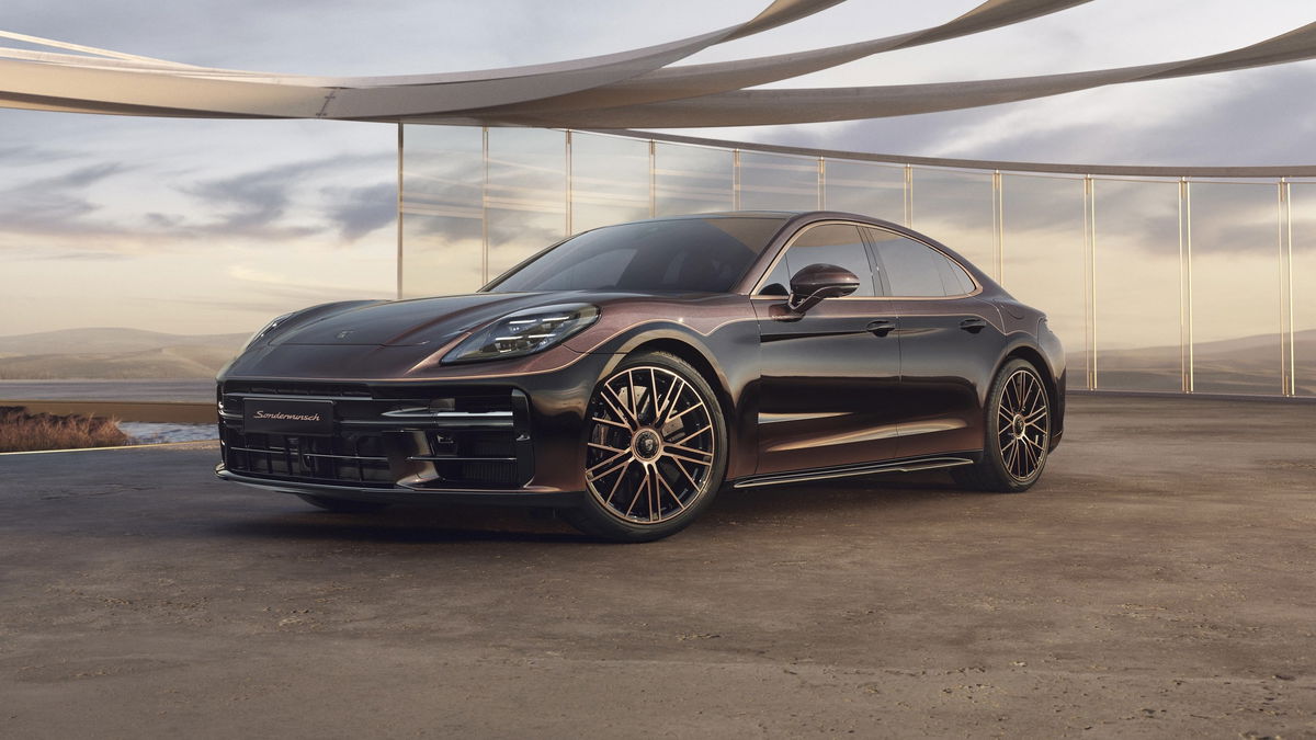 This Porsche Panamera Is A 671bhp Cigar Lounge
