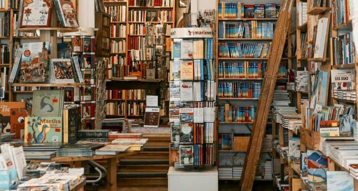 The Top Bookselling Stories of 2025