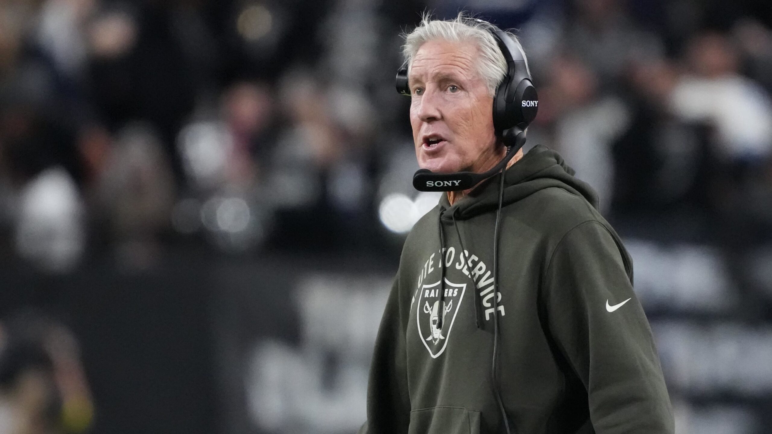 Raiders 3-round mock draft: Which QB should Las Vegas target with No. 1 pick?