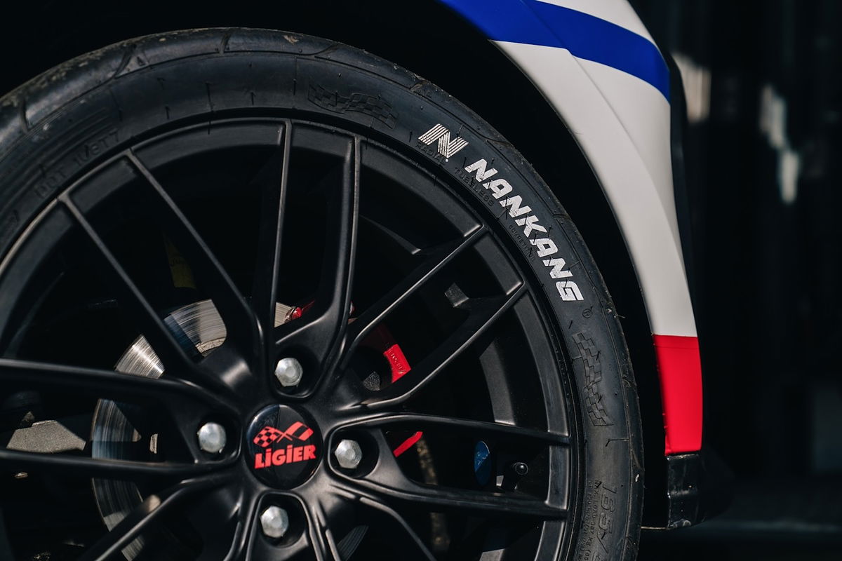 Ligier JS50 Microcar Sets New Nürburgring Record