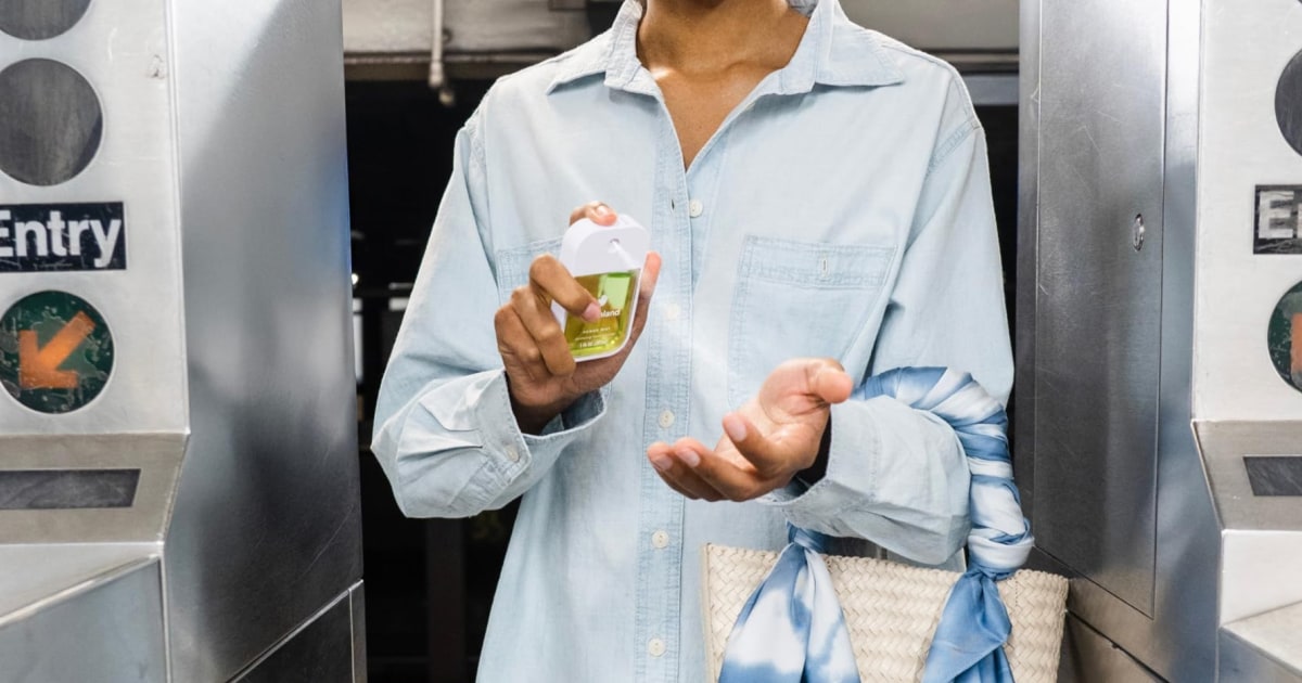 How to know if a hand sanitizer actually kills germs (and which ones don’t)