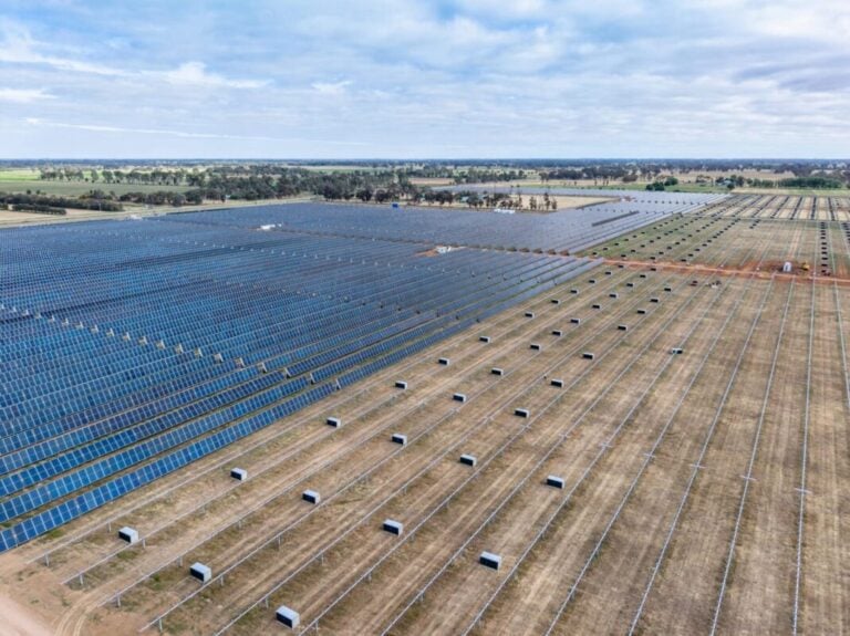 Clean energy conquers coal as Australia’s NEM delivers historic 51% renewables quarter