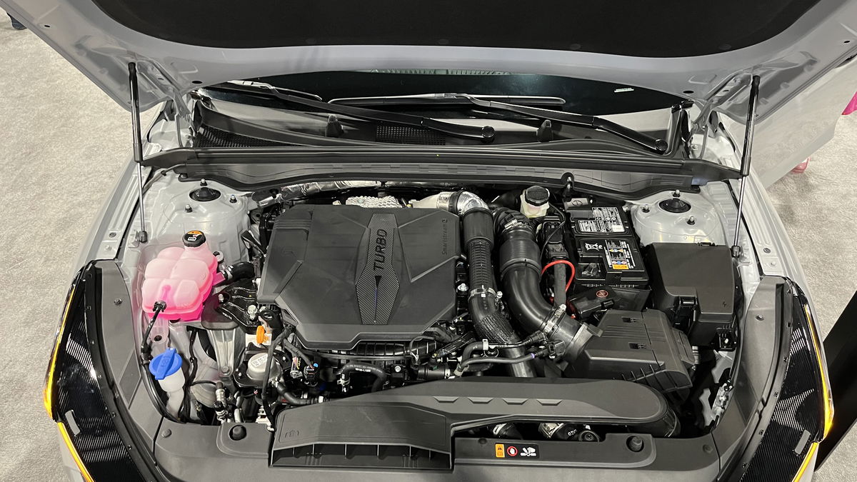 3 More Pieces Of Essential Car Workshop Equipment