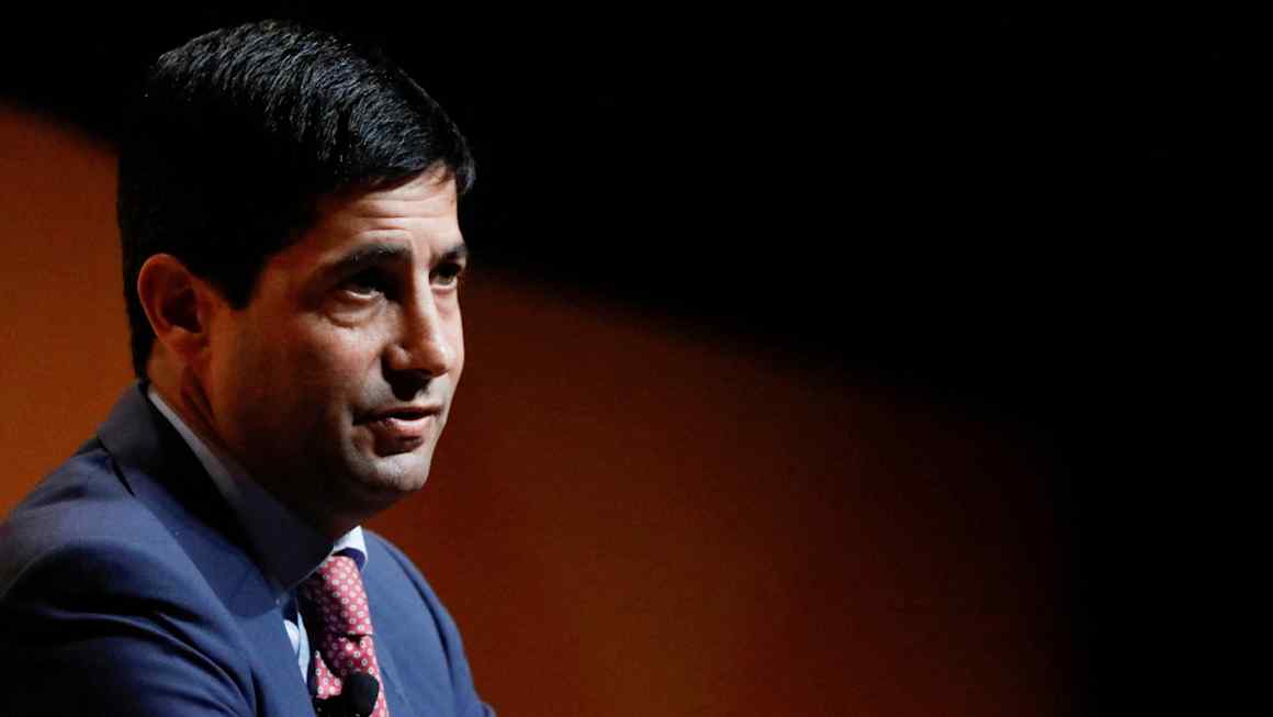 Kevin Warsh: you have to make a bet