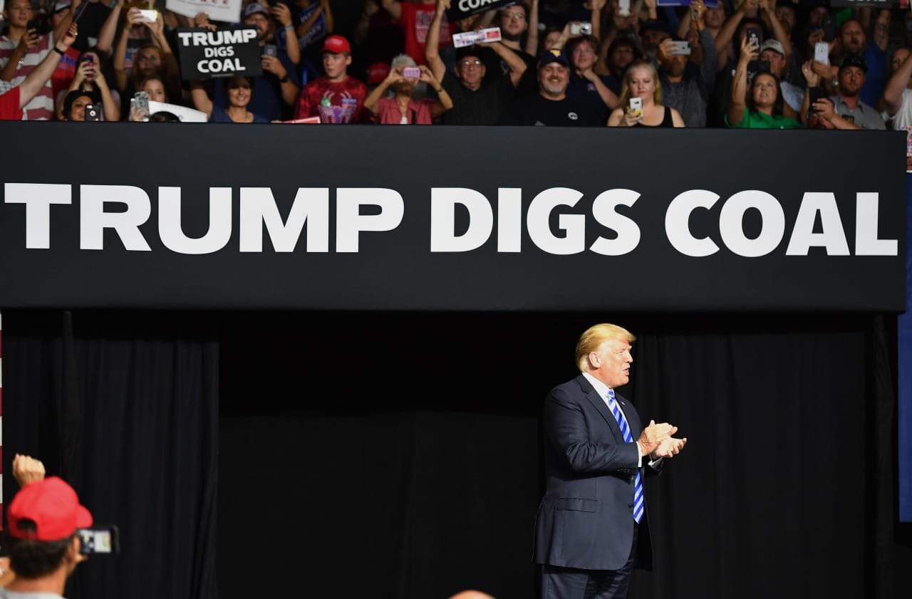 Coal stocks gain as Trump looks set to issue executive order calling for industry deals with military