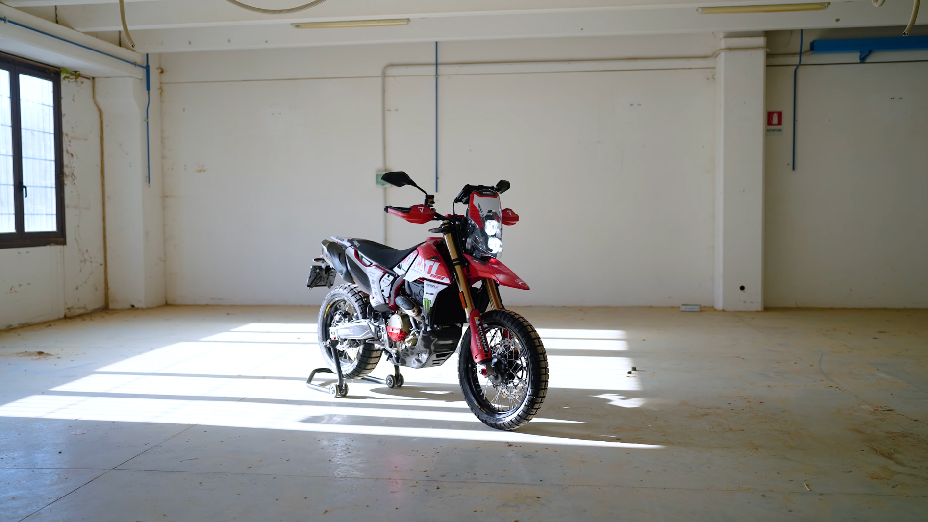 I Found This Crazy Ducati Hypermotard 698 Build on YouTube and It’s Really Cool