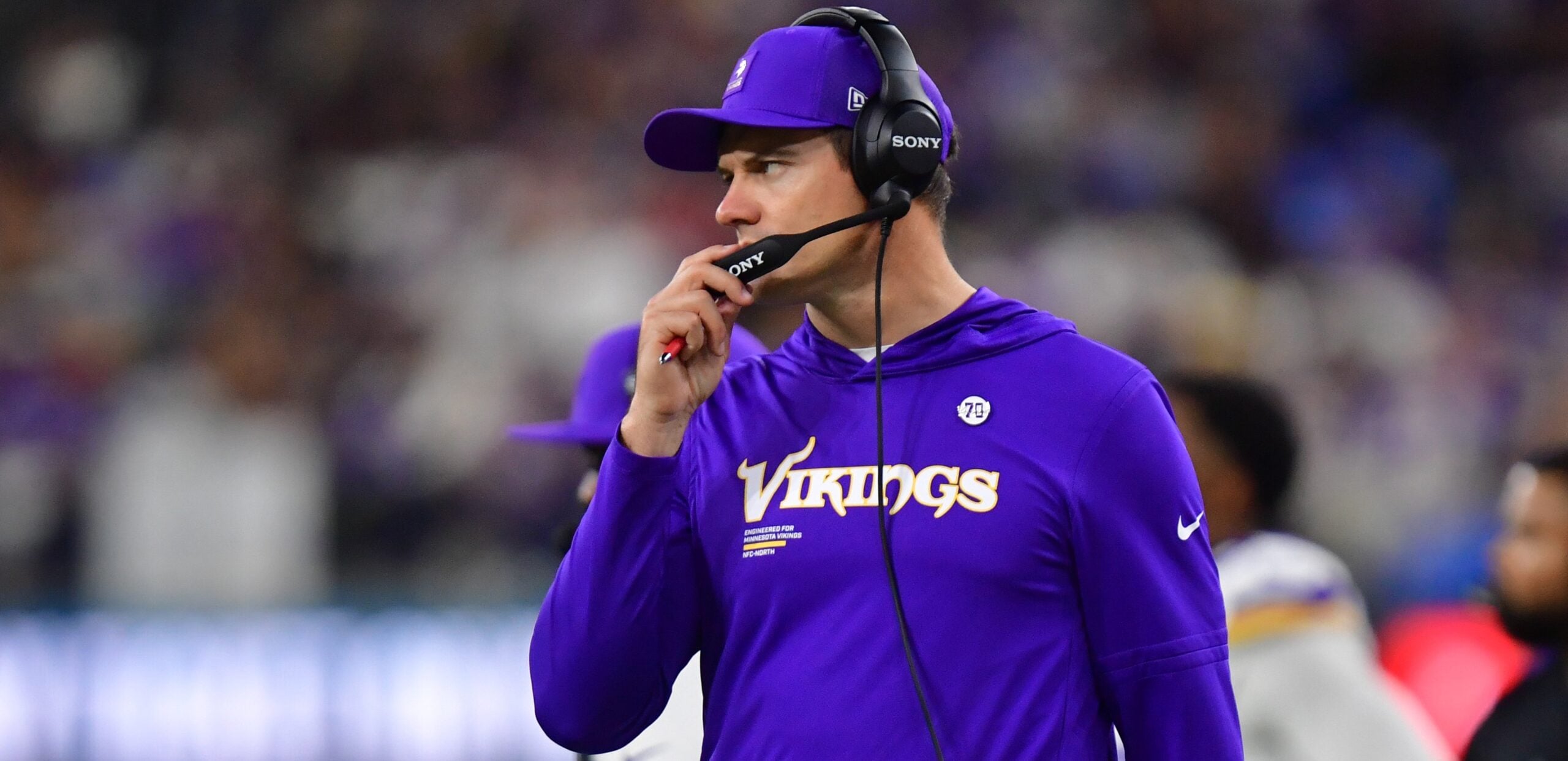 Vikings Officially Sign a Pair of Adds