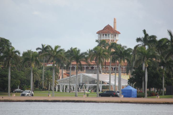 Security breach: Armed intruder shot dead at Mar-a-Lago