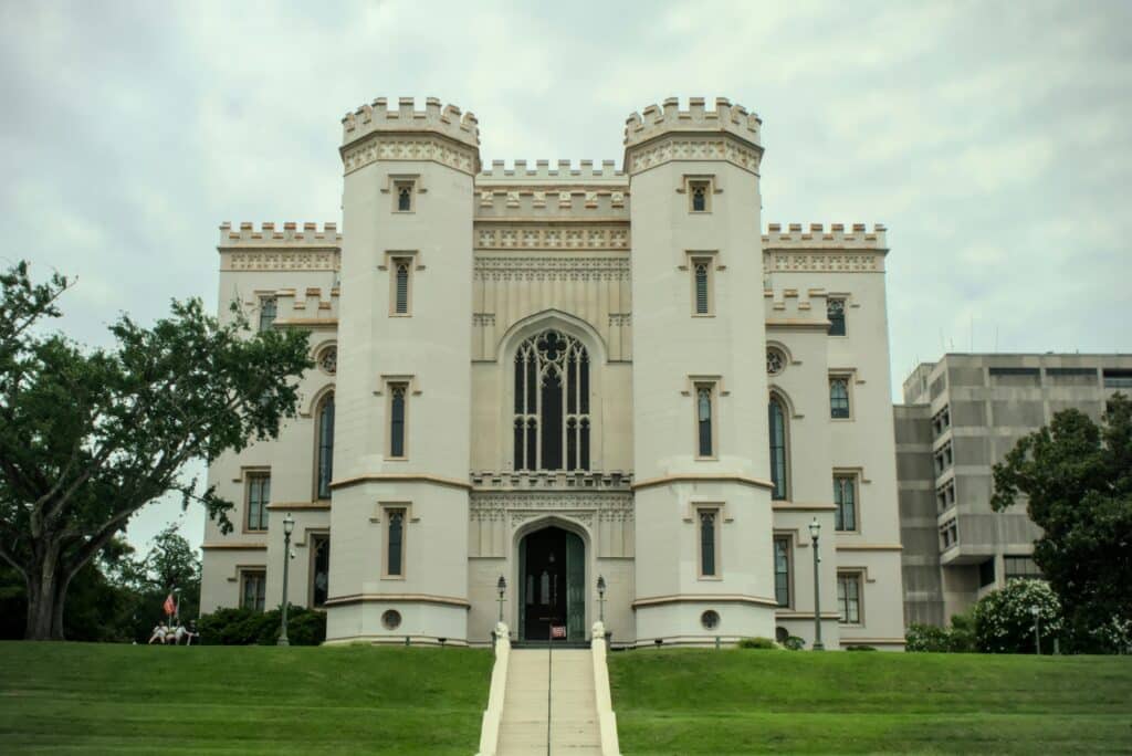 Louisiana Lawmakers introduce bills to ban micro-bets and sweepstakes