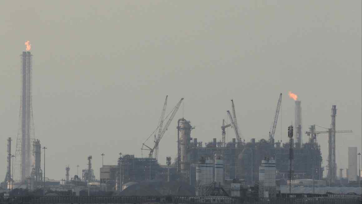 Stocks and bonds tumble as widening Middle East war rattles investors