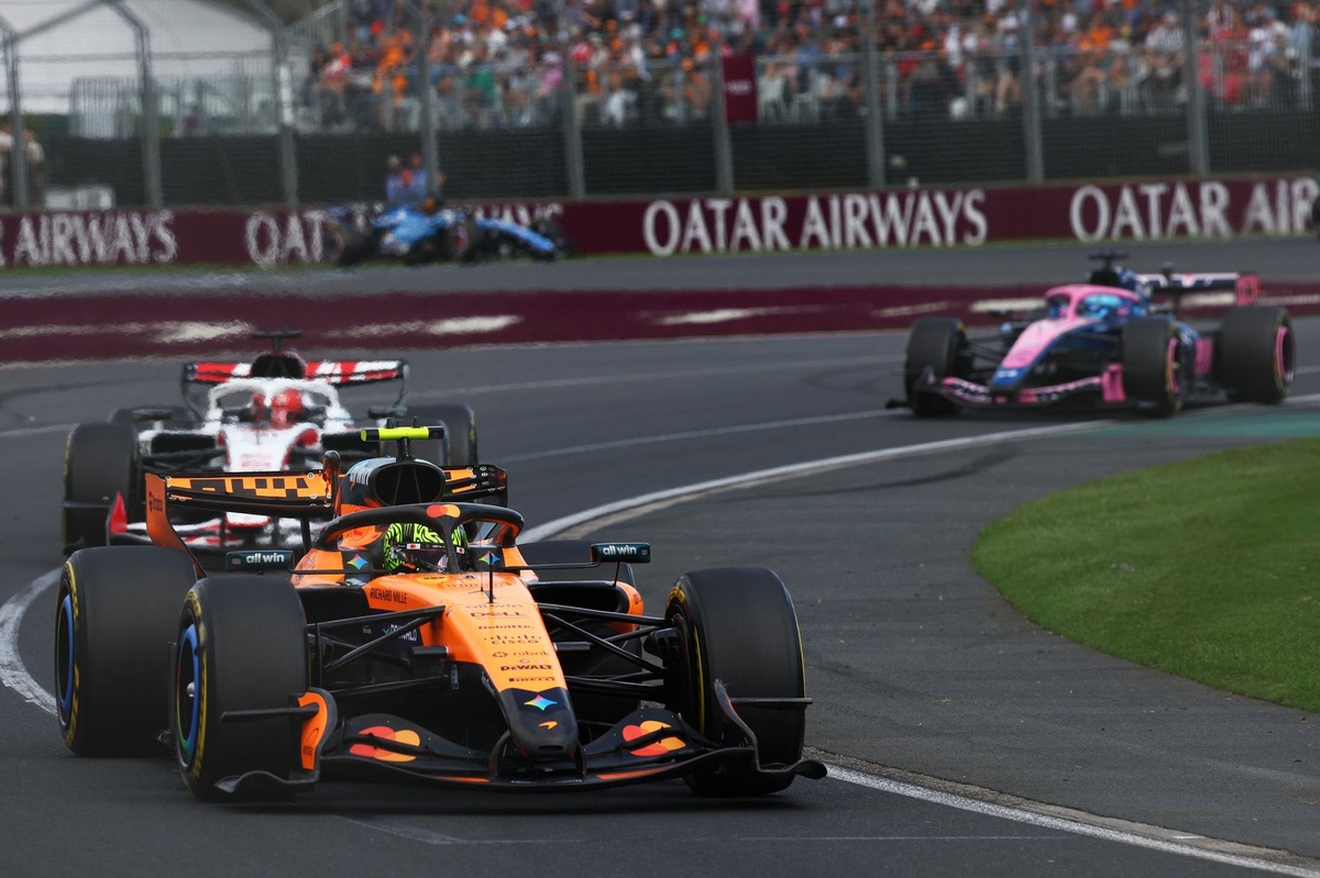 “It’s chaos” – Lando Norris continues criticism of “artificial” F1 2026 regulations