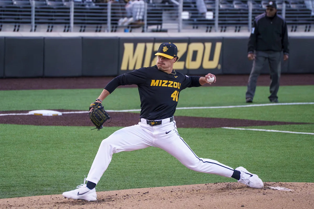 Auburn sweeps the series against Missouri