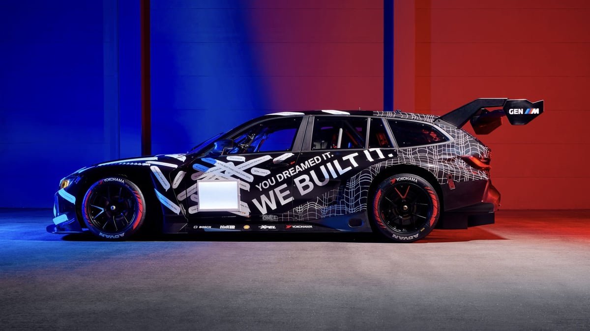 6 Times Estate Cars Went Racing