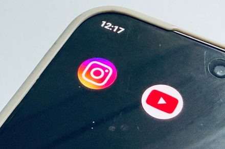 Instagram could soon let you watch Reels while offline with automatic downloads
