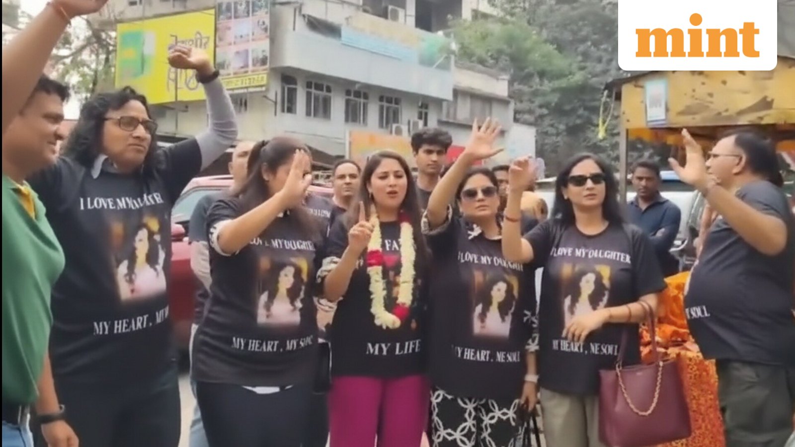 With band-baaja, UP man celebrates daughter’s divorce, brings her home without seeking ‘alimony’