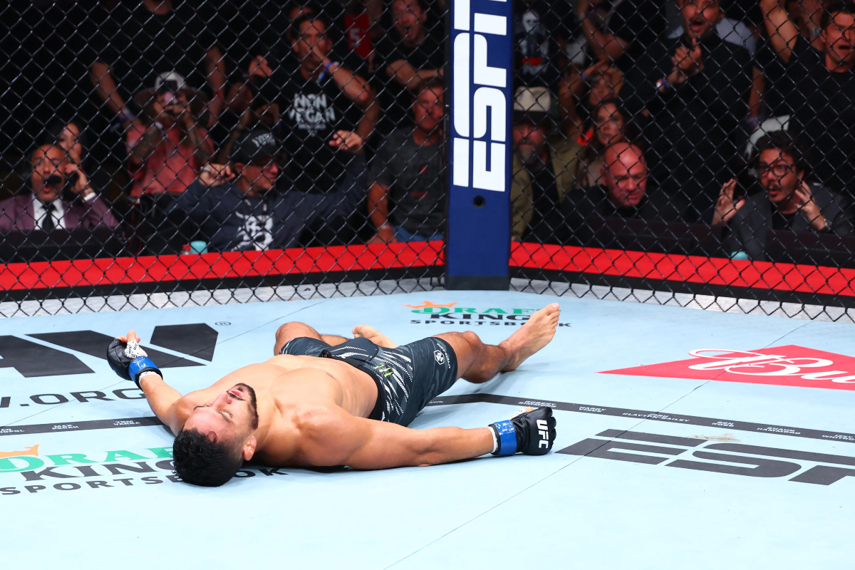 Aaron Pico reveals embarrassment at debut UFC loss to Lerone Murphy