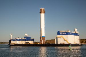 Blue Origin launches New Glenn, suffers issue deploying craft