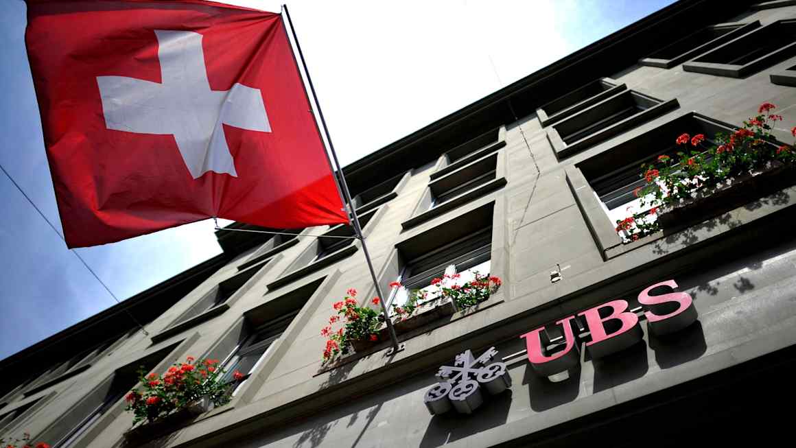 UBS trading gains fuel 80% profit surge