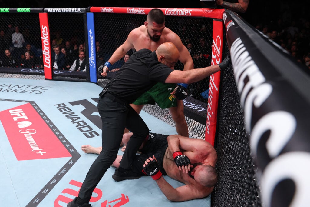 Shamil Gaziev suffers brutal knockout in epic UFC Perth heavyweight clash