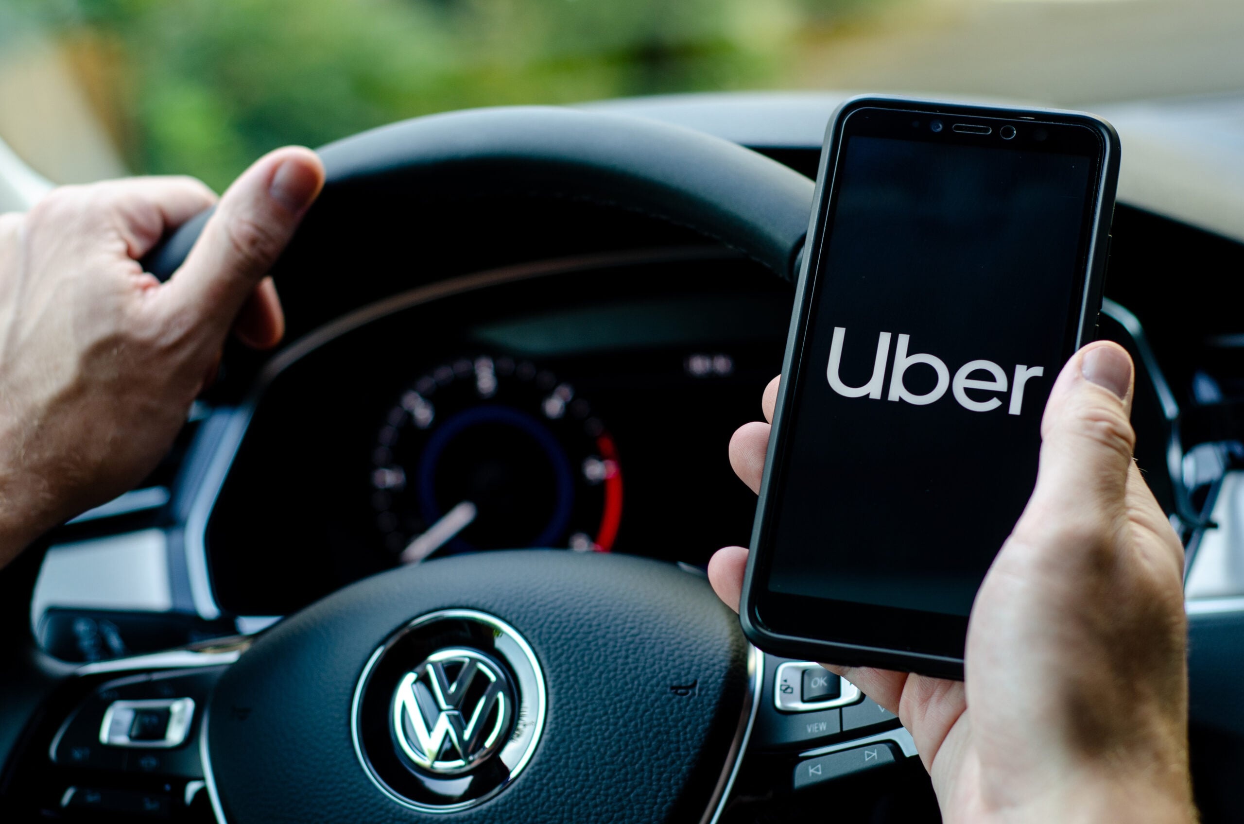 Uber (UBER) Stock Surges Nearly 8% on Strong Q1 Earnings Beat