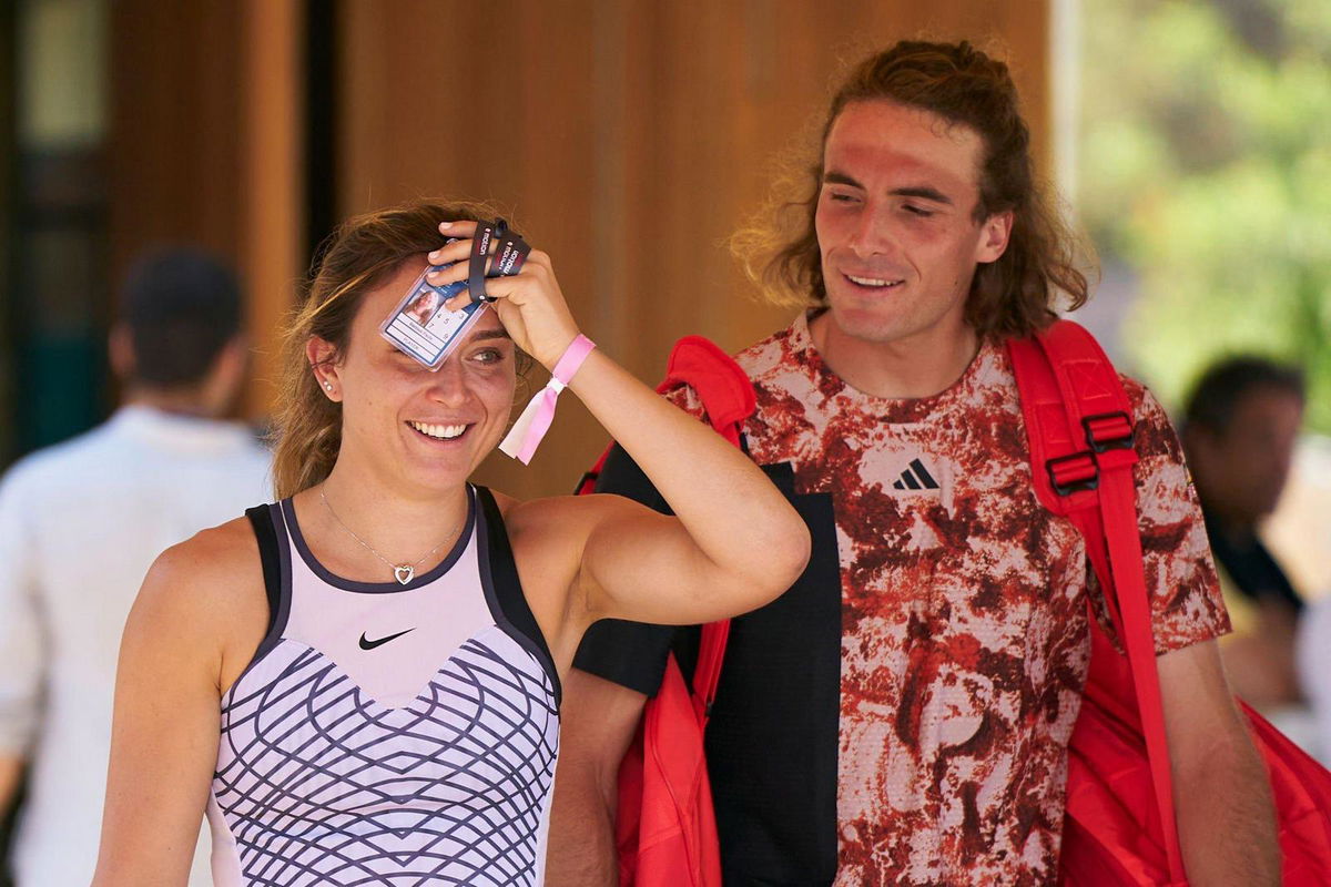 Paula Badosa’s Coach Contradicts Stefanos Tsitsipas’ Mother’s “Burden” Remark With Fragile Ego Claim
