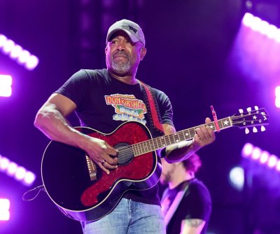 Darius Rucker to receive Veterans Voice Award at AMAs