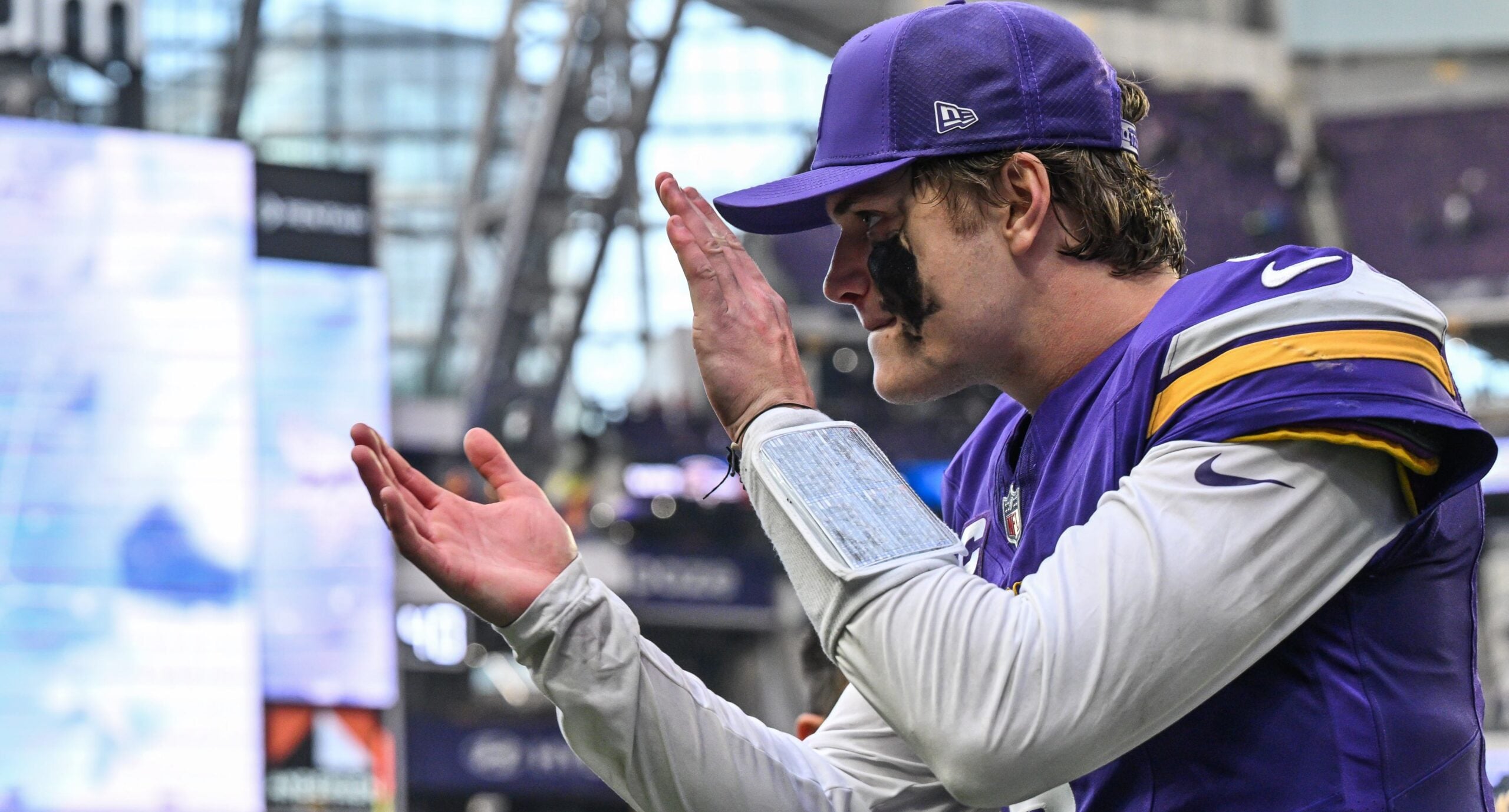Report Sparks J.J. McCarthy Speculation