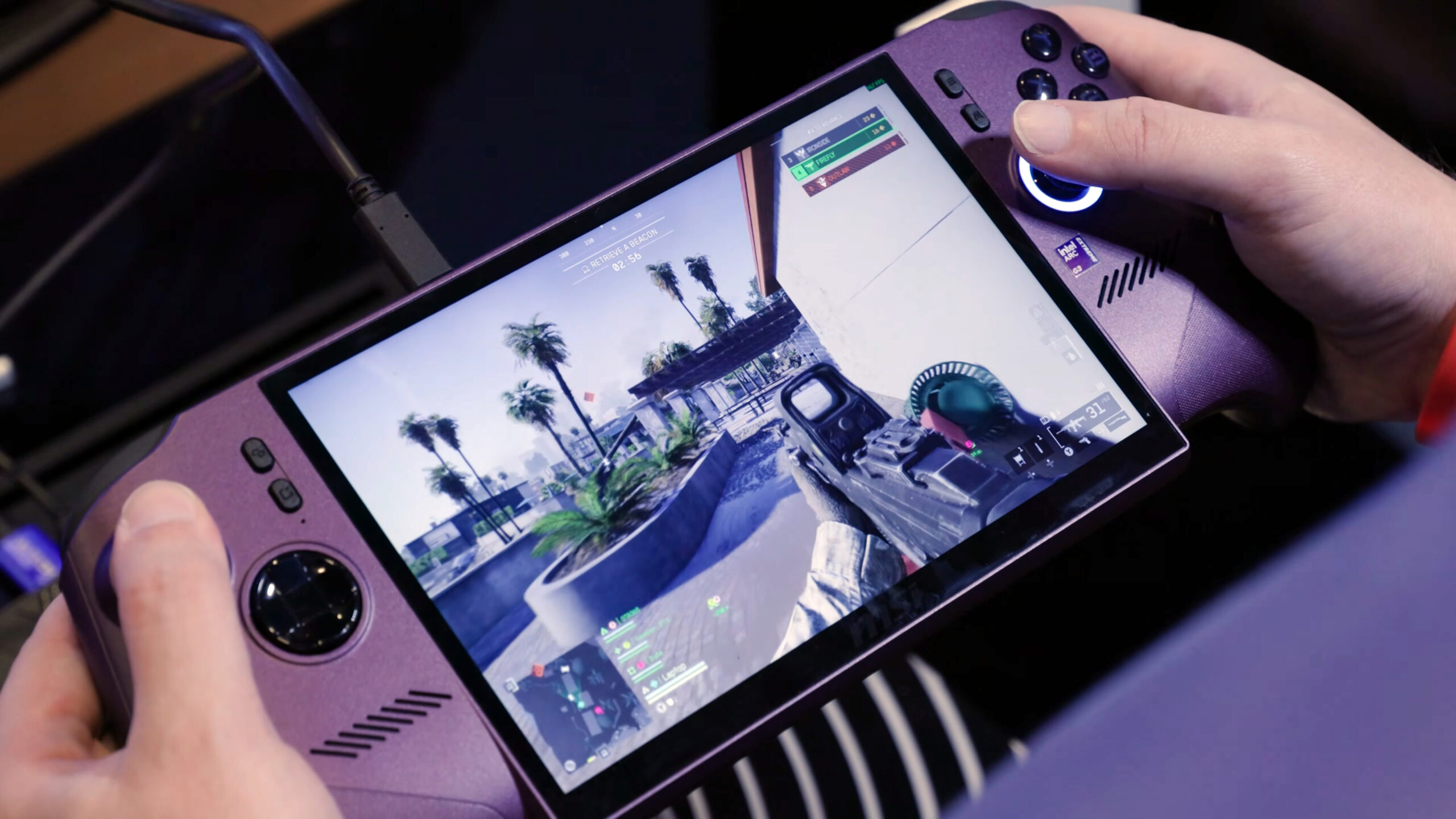 Inside the MSI Claw 8 EX AI+: The guts behind Intel’s handheld push