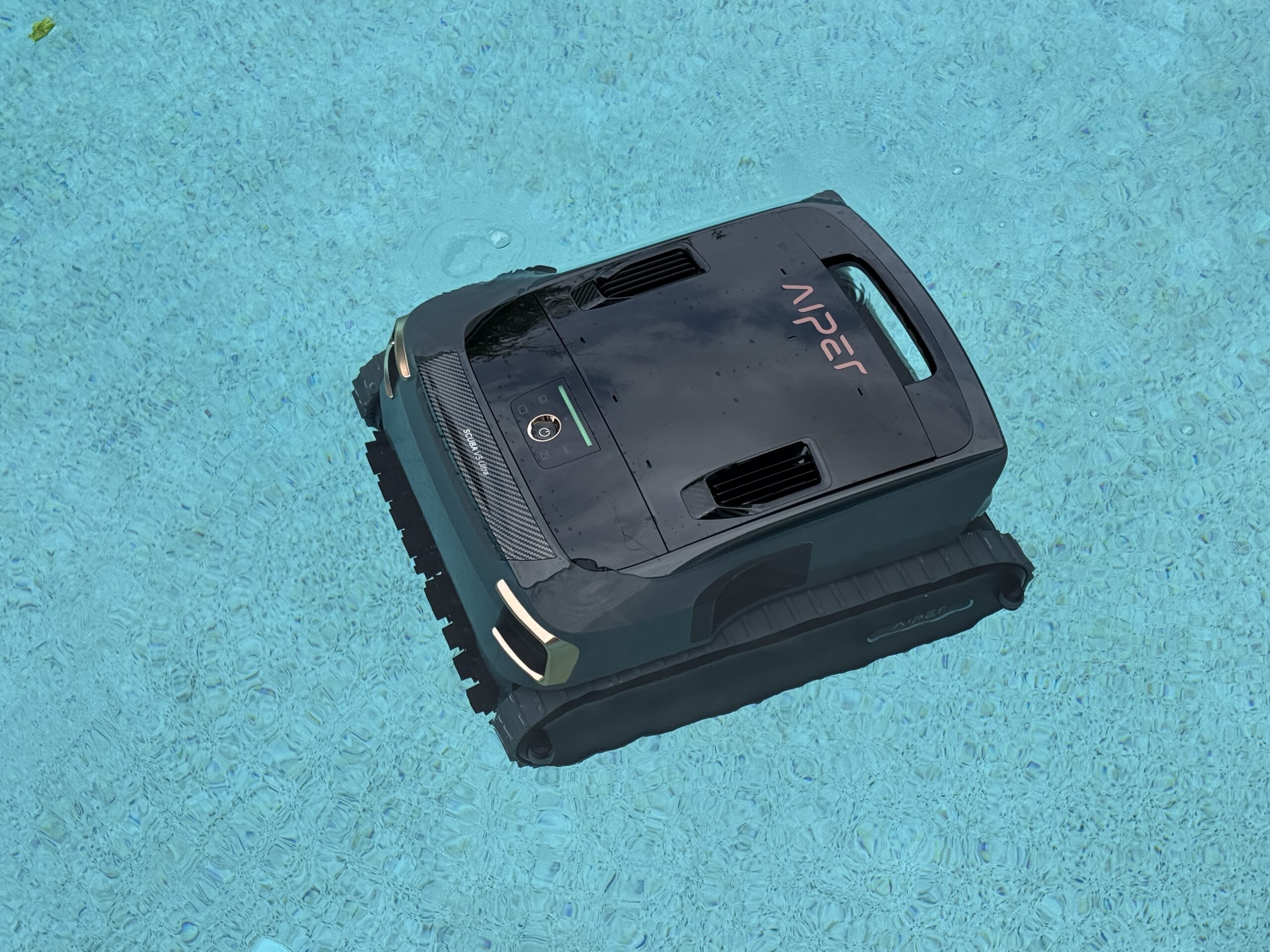 Aiper Scuba V3 Ultra review: This $2,000 pool robot needs more time to cook