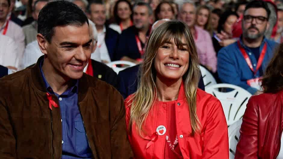 Pedro Sánchez’s wife ordered to face corruption trial and surrender passport