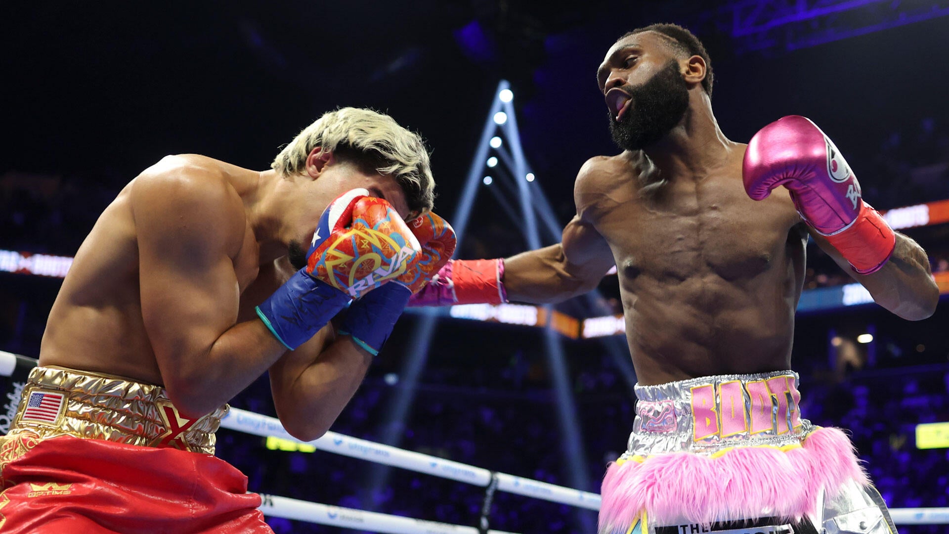 Jaron Ennis vs. Xander Zayas fight results: ‘Boots’ scores TKO in thriller to become unified 154-pound king