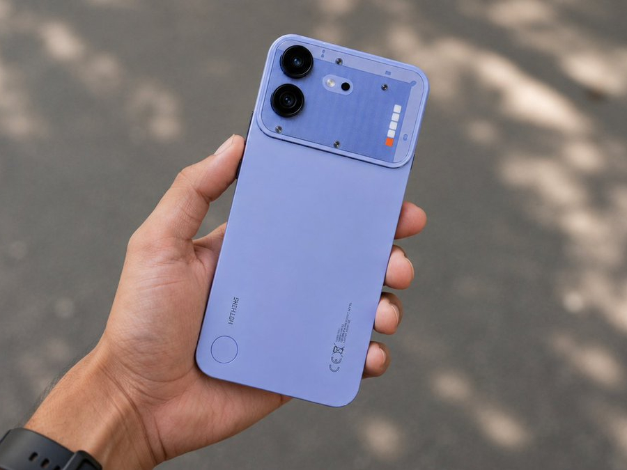 Leaked Nothing Phone (4b) live photos reveal key specs