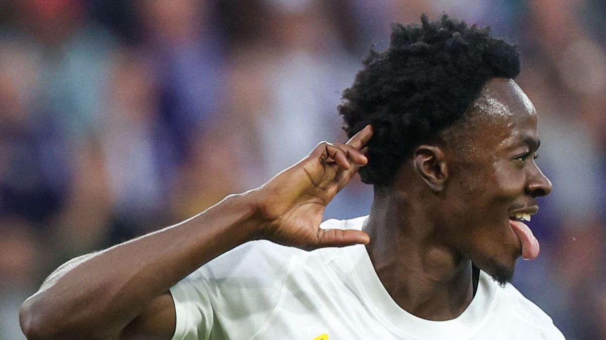 Soccer star ‘dragged out of car by armed gang’ on streets of Brussels…