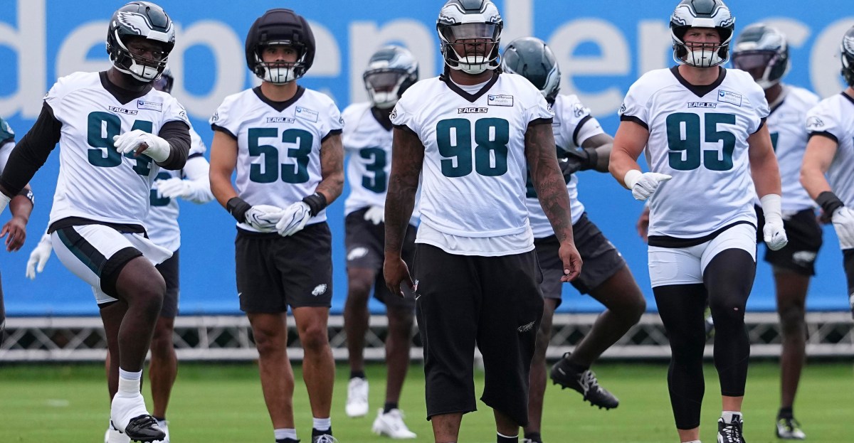 Live Eagles training camp practice updates: Day 3