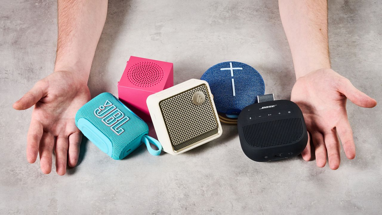 I conducted a blindfolded Bluetooth speaker test with 4 colleagues and no, JBL didn’t win — here’s which portable speaker got the most votes based on their ears only