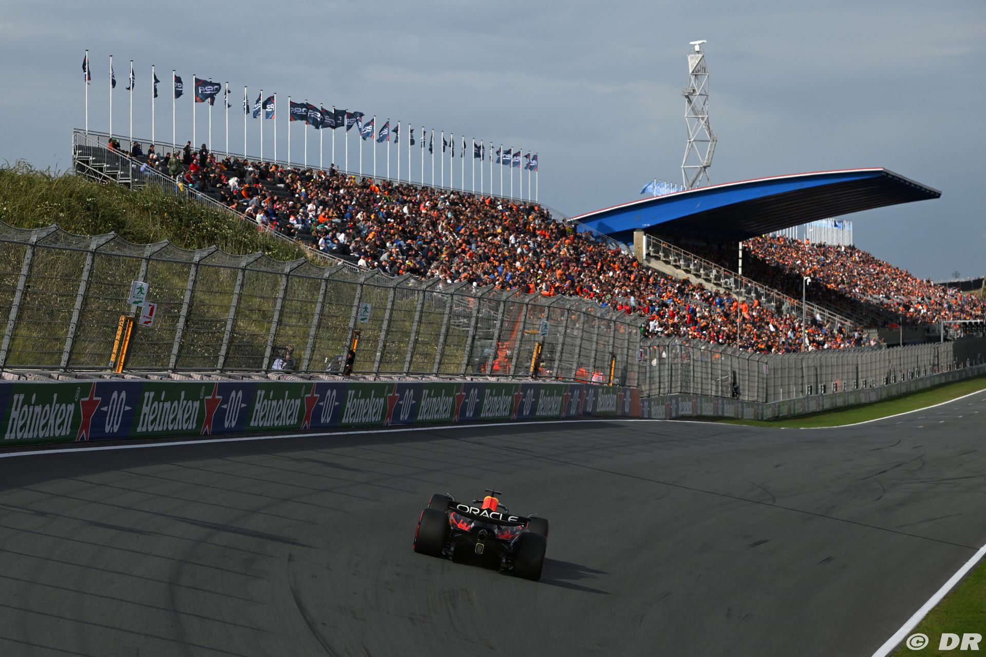 ‘J’ai fait ma part’ : Verstappen refuse de s’attribuer tout le mérite du succès de la F1 chez lui