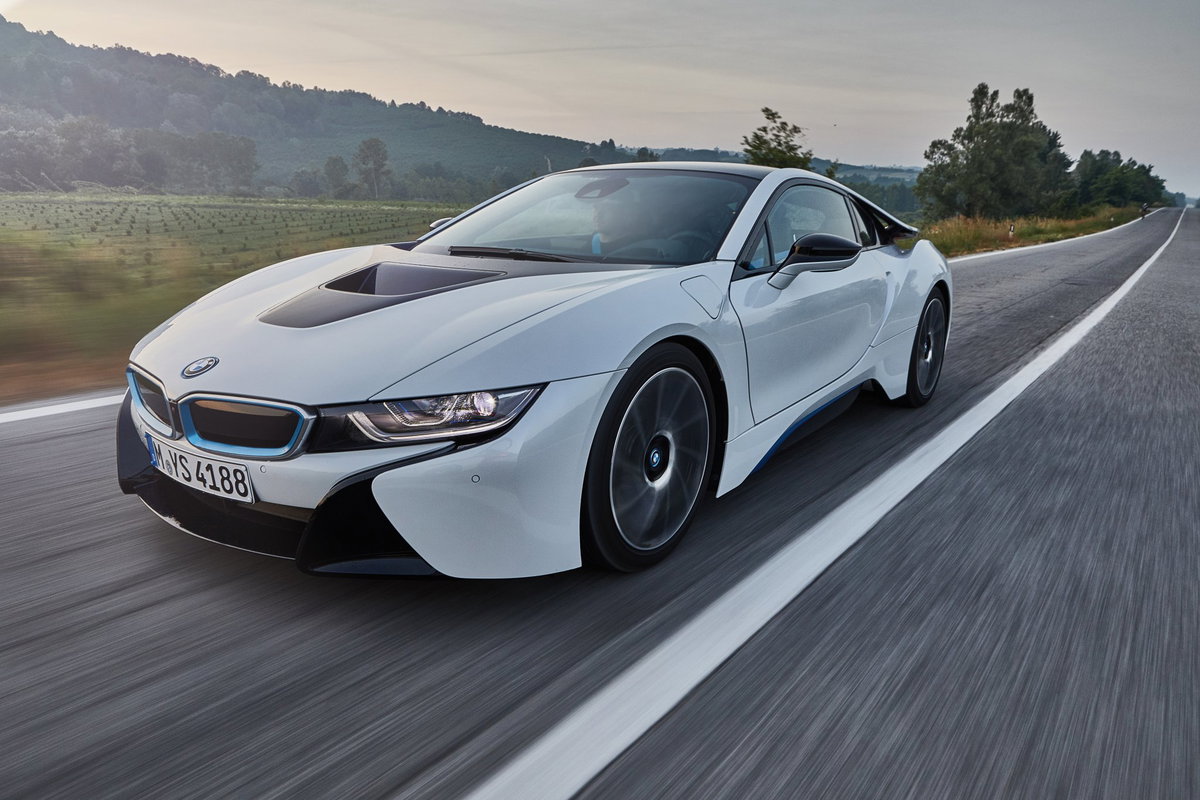 7 Great Performance Cars That Were Killed Off Too Soon