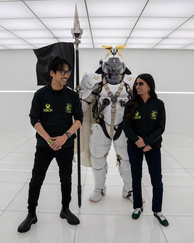 Kojima with xbox president Asha Sharma