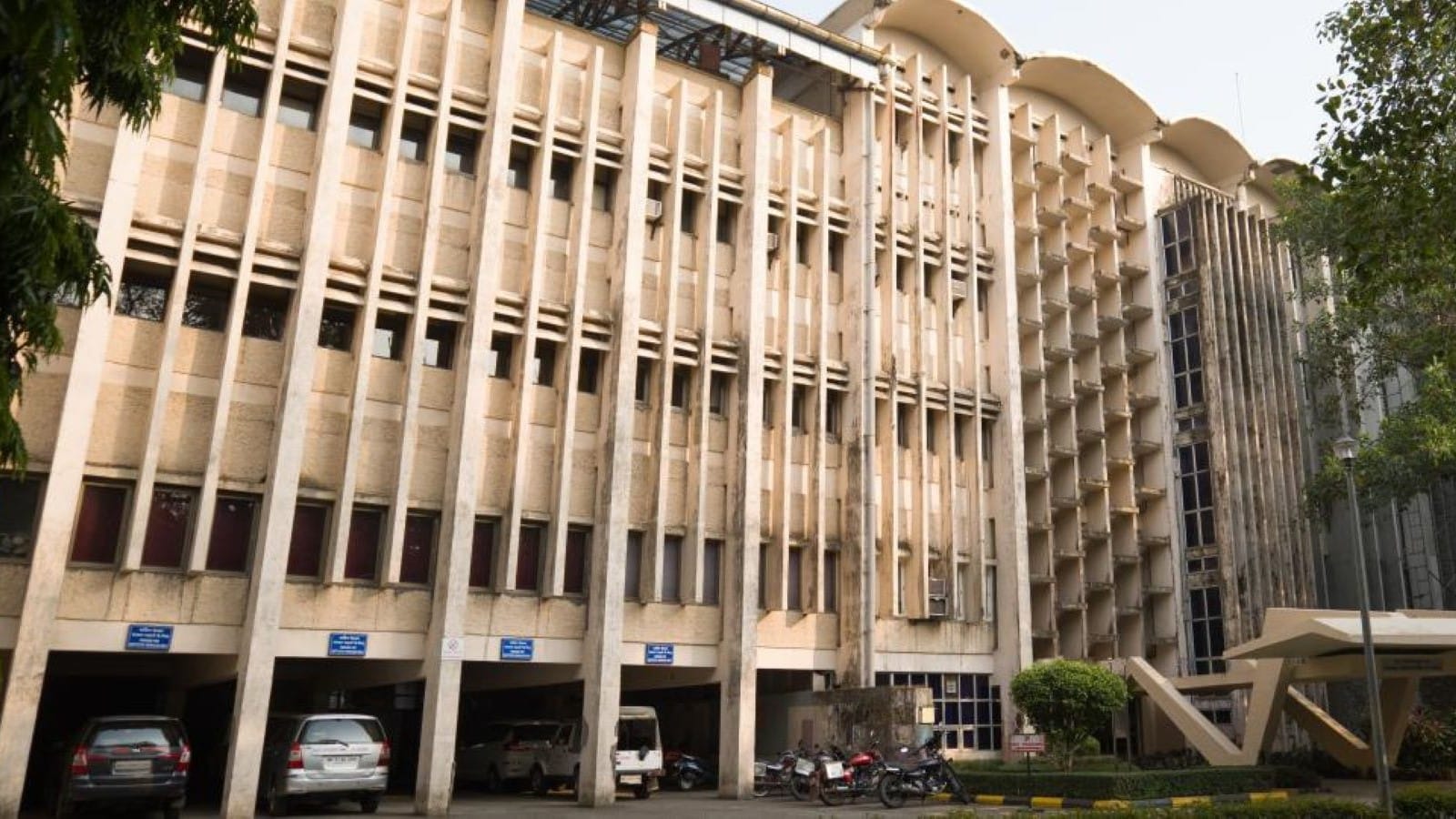 IIT Bombay suicide case: Deceased Wakode’s father to launch protest from Monday