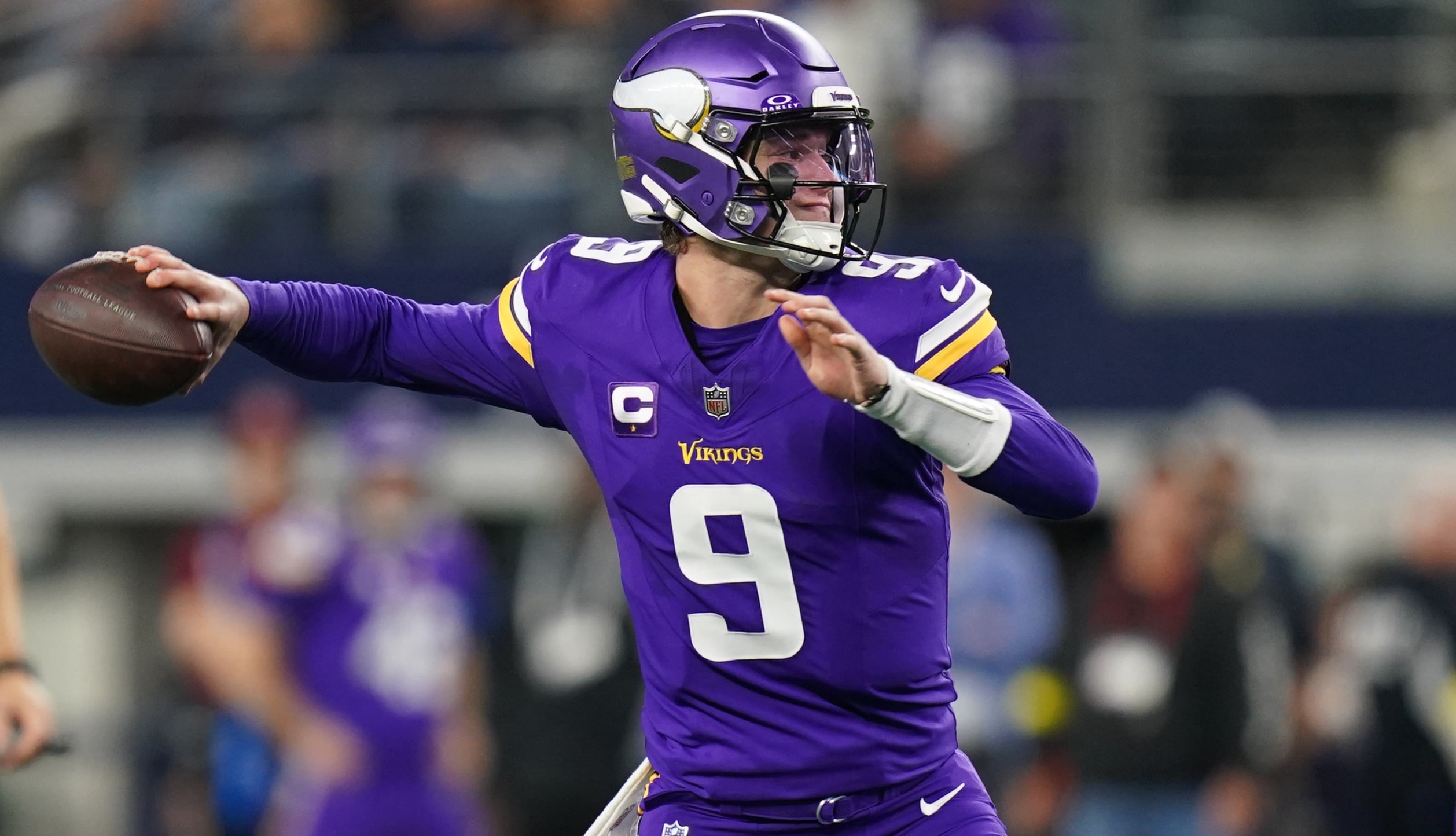 Breaking Down the J.J. McCarthy Trade and the Win in Tampa